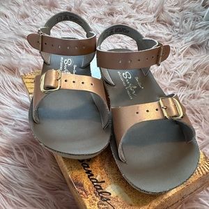 Size 12 Rose Gold SunSans EUC